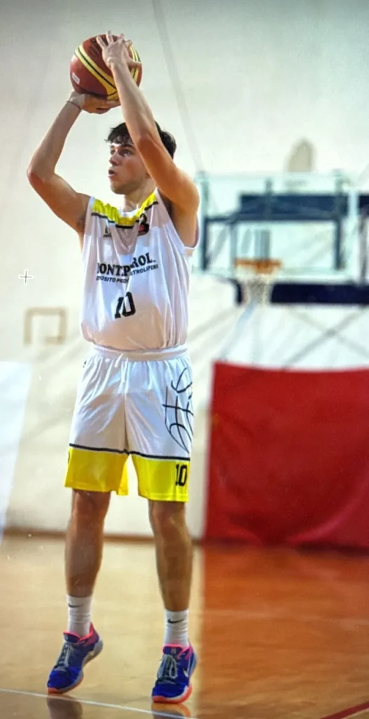 Filippo Lucarelli DR2 Bottegone Basket Junior